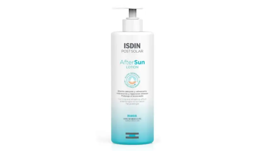 Crema post solar ISDIN After Sun Lotion, con efecto calmante, refrescante e hidratación intensa para prolongar el bronceado.