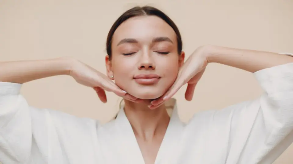 Yoga facial, qué puede aportar y cuándo merece la pena